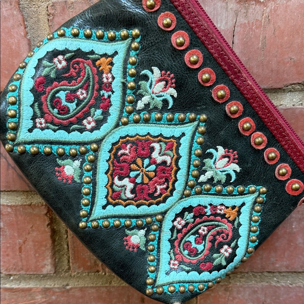 Vintage Isabella Fiore Embroidered Multicolor Wristlet Clutch - Picture 2 of 10